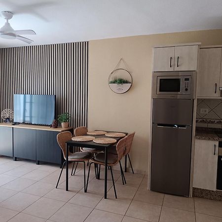 Greatly Located Apartment With Heated Pool, Los Cristianos ลอส กริสเตียนอส ภายนอก รูปภาพ
