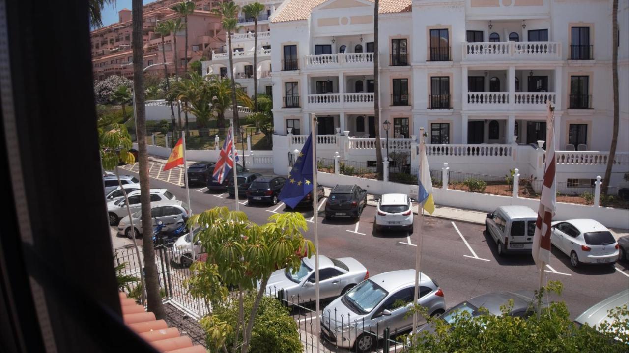 Greatly Located Apartment With Heated Pool, Los Cristianos ลอส กริสเตียนอส ภายนอก รูปภาพ
