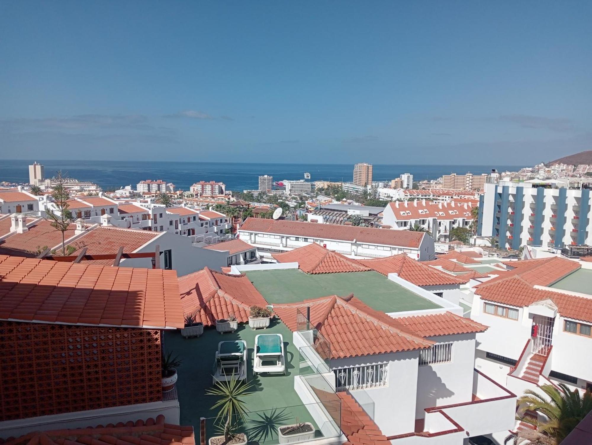 Greatly Located Apartment With Heated Pool, Los Cristianos ลอส กริสเตียนอส ภายนอก รูปภาพ
